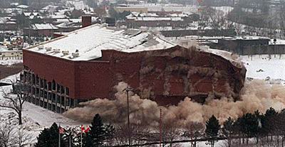 AutoWorld (Six Flags AutoWorld) - Demolition Blast